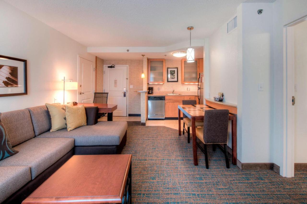 By Marriott Hotel 3*