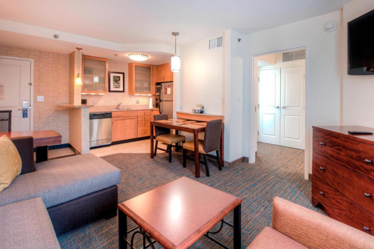 Hotel By Marriott Chapel Hill