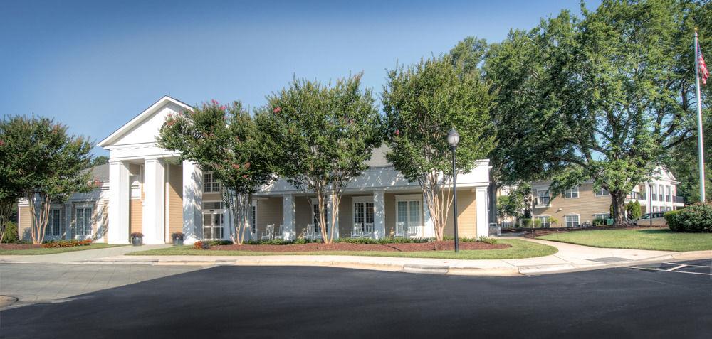 By Marriott Hotel Chapel Hill