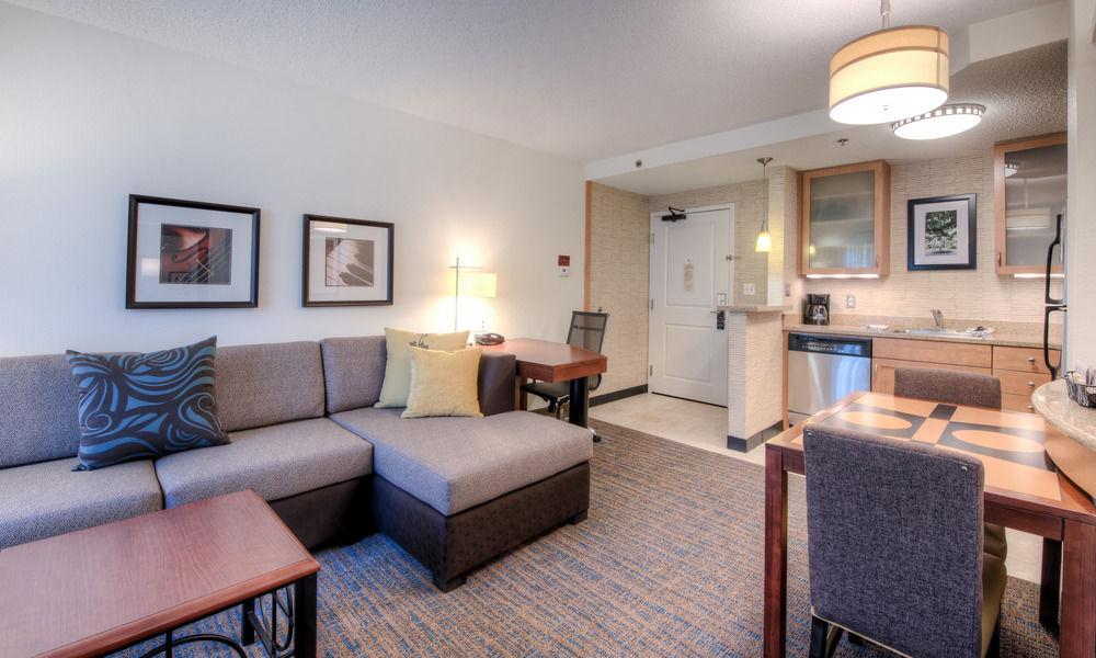 Hotel By Marriott 3*