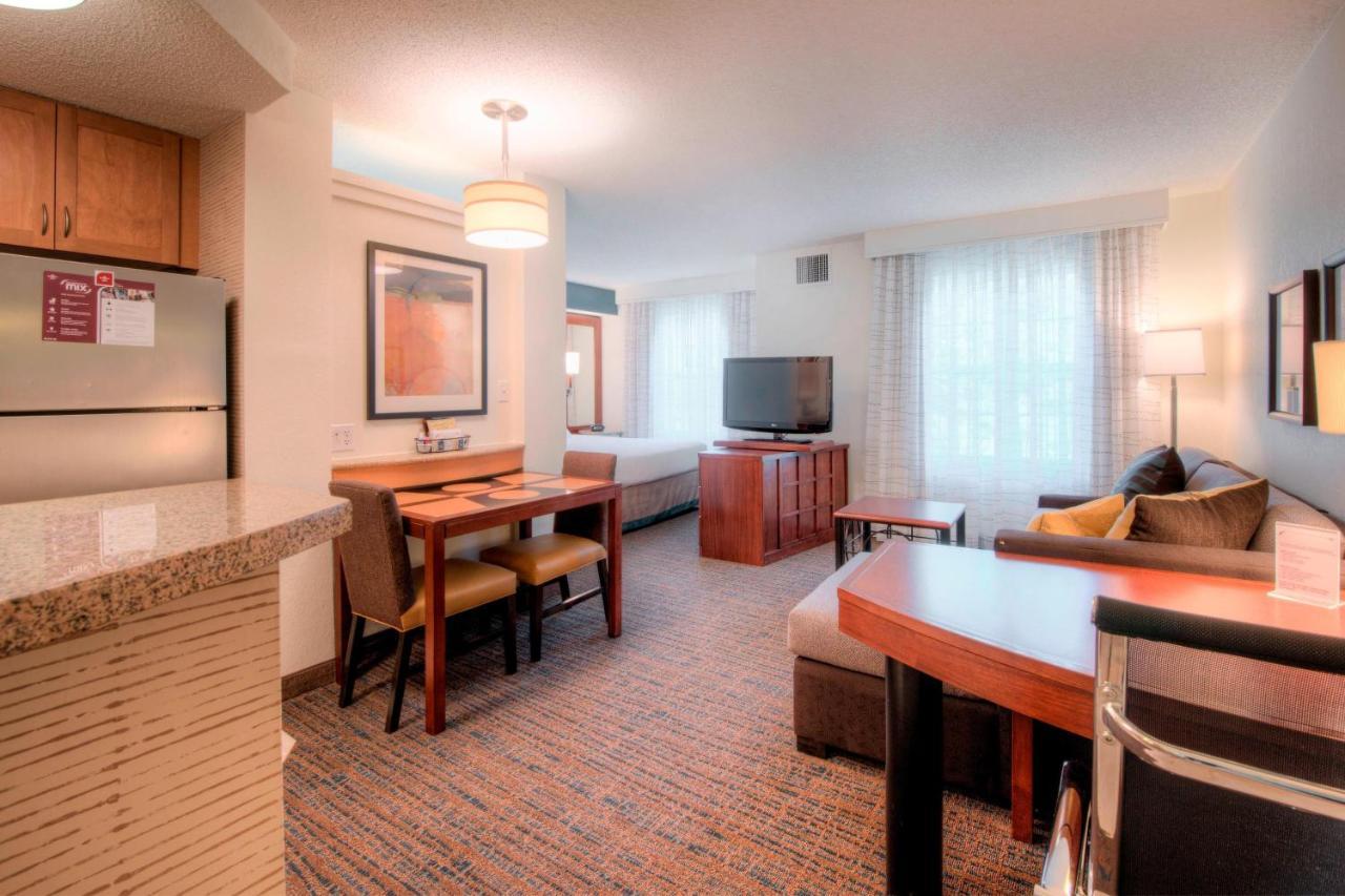 By Marriott Hotel 3*