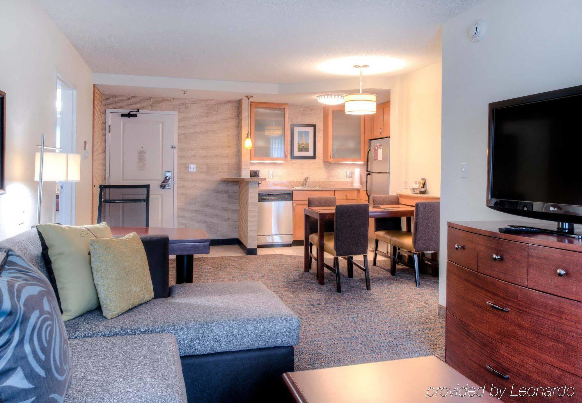 By Marriott 3* Chapel Hill