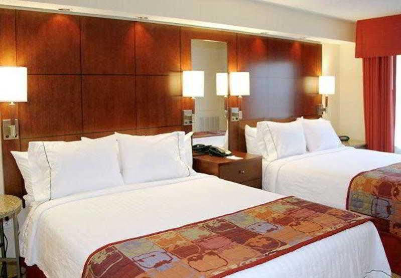 Hotel By Marriott Chapel Hill